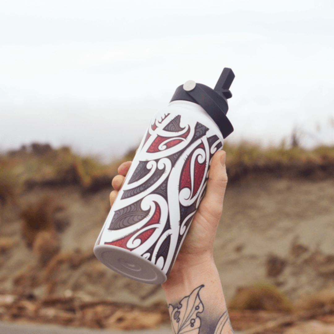 Drink Bottle 1L Moana Road - Miriama Grace Smith