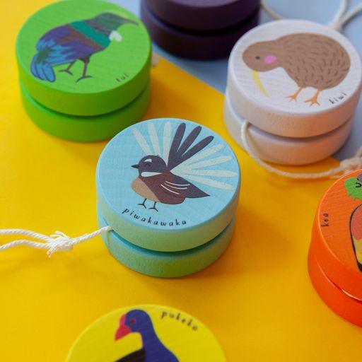 Yoyo - Piwakawaka Gifts - Sport, Outdoor & Games